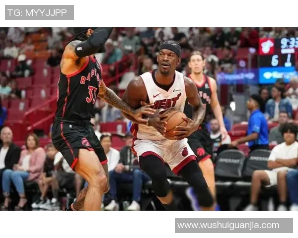 0809赛季热火与魔术激战回顾球迷心中的经典对决再现精彩瞬间